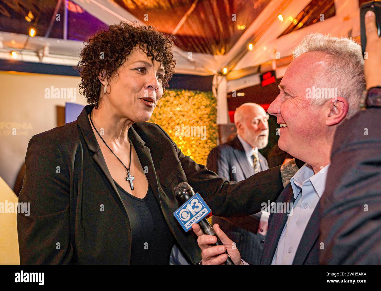 Legendary basketball player & sports broadcaster Cheryl Miller is interviewed prior to her induction into the California Hall of Fame Stock Photo
