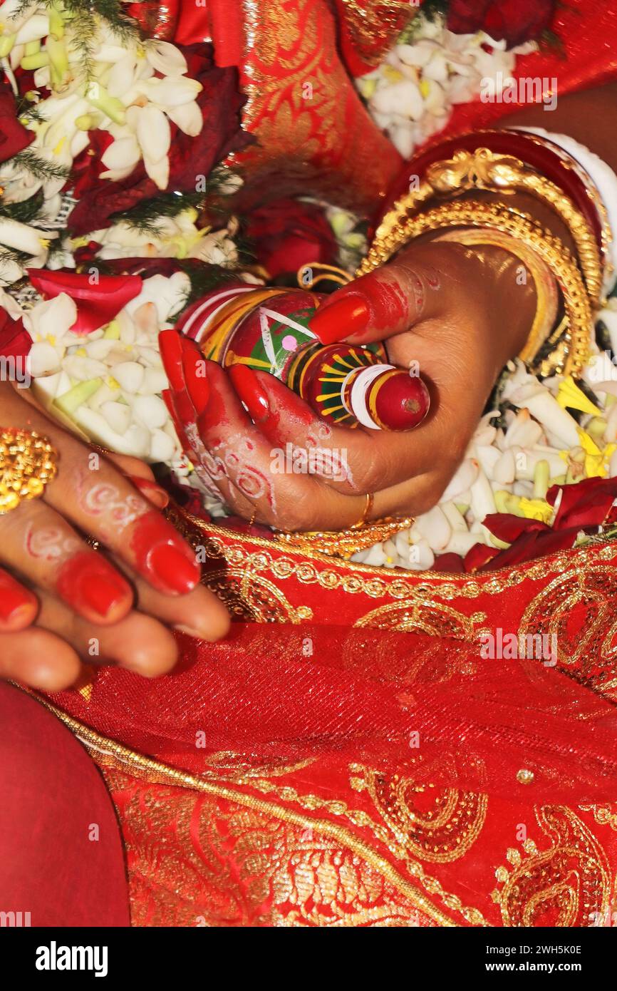 Traditional Indian Bengali Hindu Wedding Rituals And Bengali Bride With Traditional Clothing 