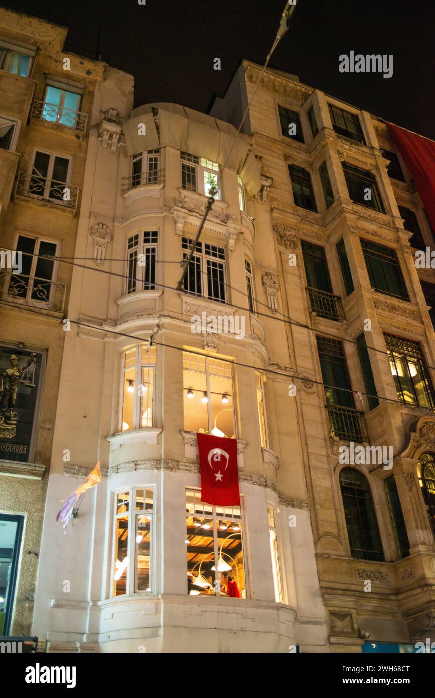 A timeless glimpse into Istanbul's past with an old building 