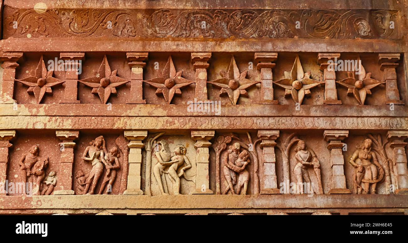 Carving Panels of Flowers and Erotic Sculptures on the Kakatiya Rudreshwara Temple, Palampet, Warangal, Telangana, India. Stock Photo