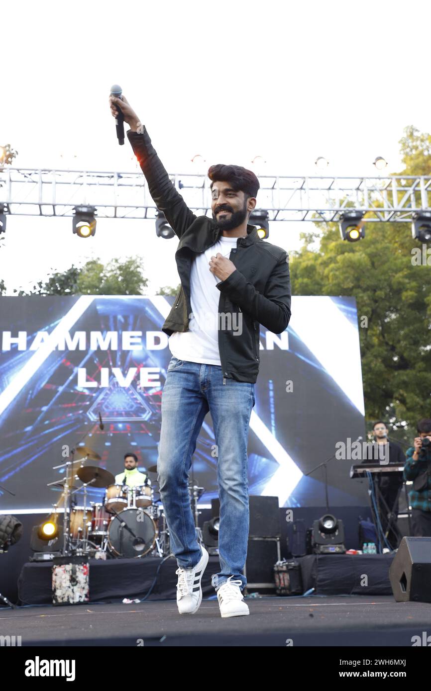 NEW DELHI, INDIA -FEBRUARY 2: Bollywood playback singer Mohammed Irfan performs during DU's fest - Symphony ’24 at Janki Devi Memorial College, on February 2, 2024 in New Delhi, India. (Photo by Shantanu Bhattacharya/Hindustan Times/Sipa USA ) Stock Photo