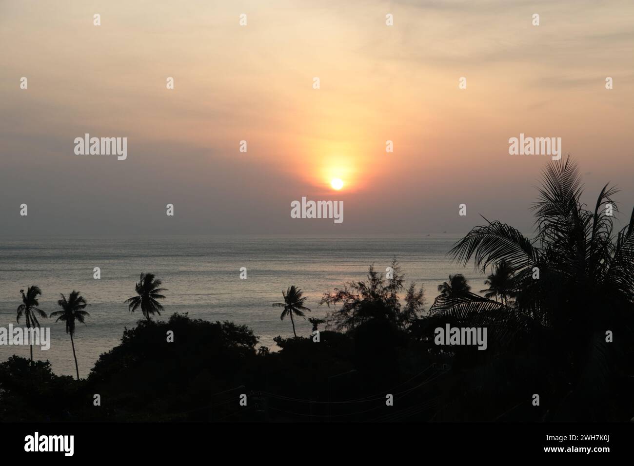 Sunset over the sea in Ko Pha-ngan, Thailand Stock Photo