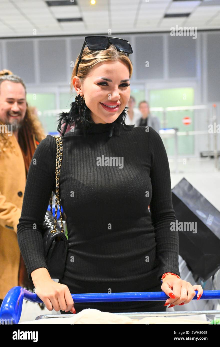 Kim Virginia Hartung on the occasion of the arrival of the candidates of the RTL show, ' Ich bin ein Star holt mich hier raus' from the Jungle Camp 2024 in Australia FRANKFURT am MAIN Airport, 7. February 2024; RTL - Dschungelcamp 2024, return of the participants and arrival at Frankfurt Airport, Arrival of the candidates of the RTL show. 'Ich bin ein Star - holt mich hier raus' from the Jungle Camp 2024 held in Australia - picture at Frankfurt/Main Airport. - entertainment, show, people, (Photo by Jerry ANDRE/ATPImages) (ANDRE Jerry/ATP/SPP) Credit: SPP Sport Press Photo. /Alamy Live News Stock Photo