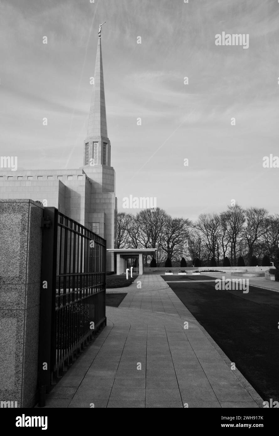 Standing at the entrance to the Preston, England Mormon Temple, on the outskirts of Chorley, Lancashire, United Kingdom Stock Photo