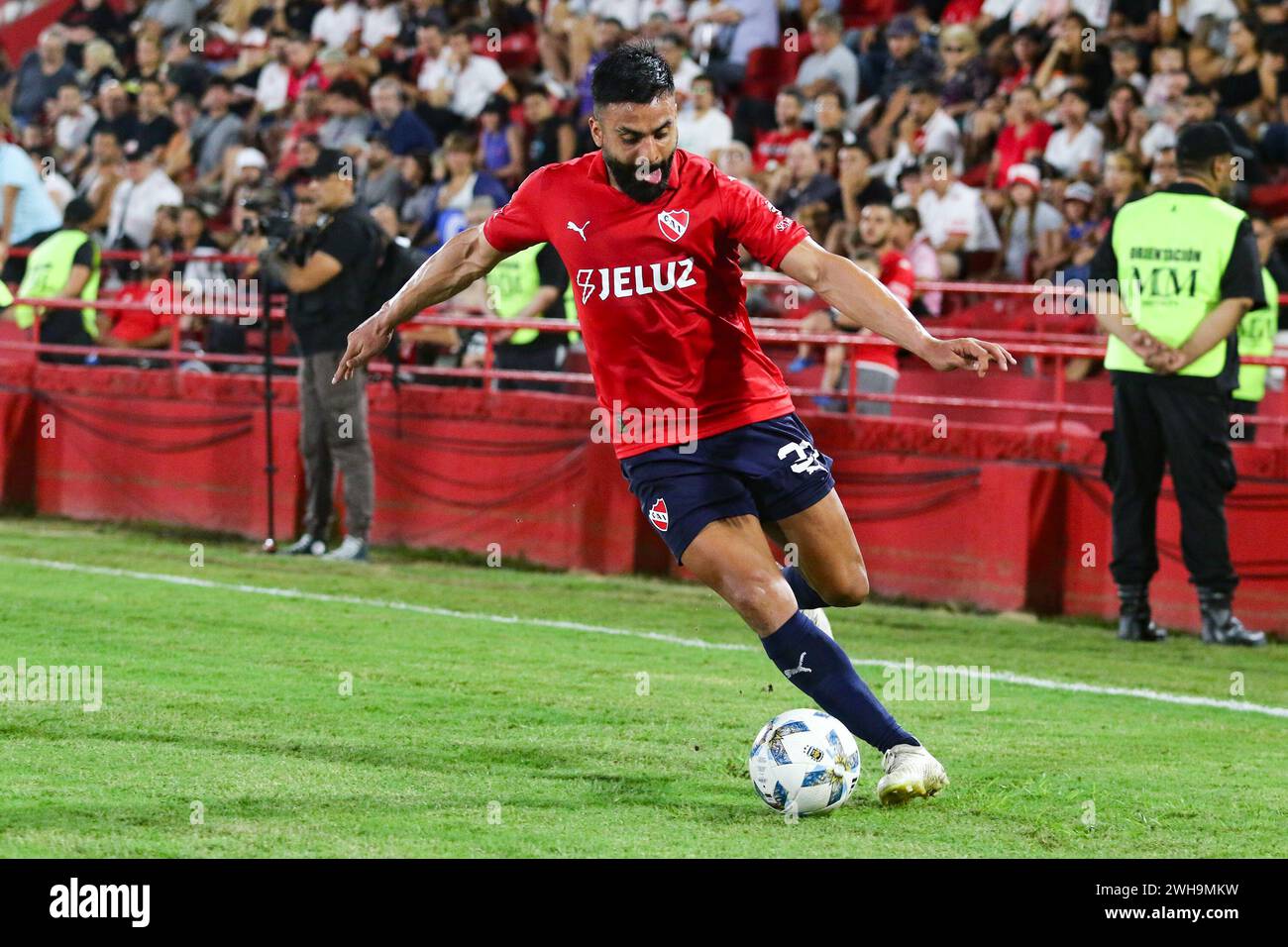Buenos Aires, Argentina. 08th Feb, 2024. Alexis Canelo of Independiente during the match of 4th round of Argentina´s Liga Profesional de Fútbol at Tomas Adolfo Ducó Stadium ( Credit: Néstor J. Beremblum/Alamy Live News Stock Photo