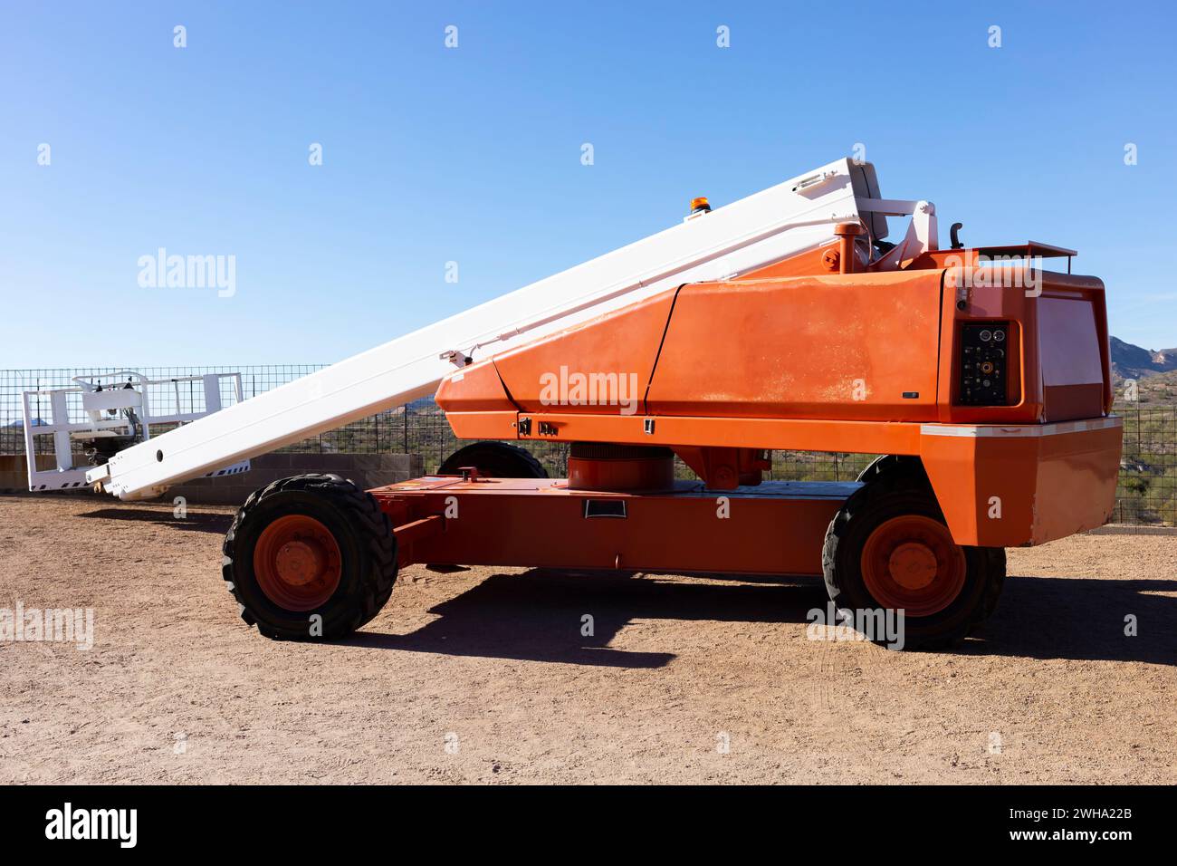 Articulated telescopic boom lift hi-res stock photography and images ...
