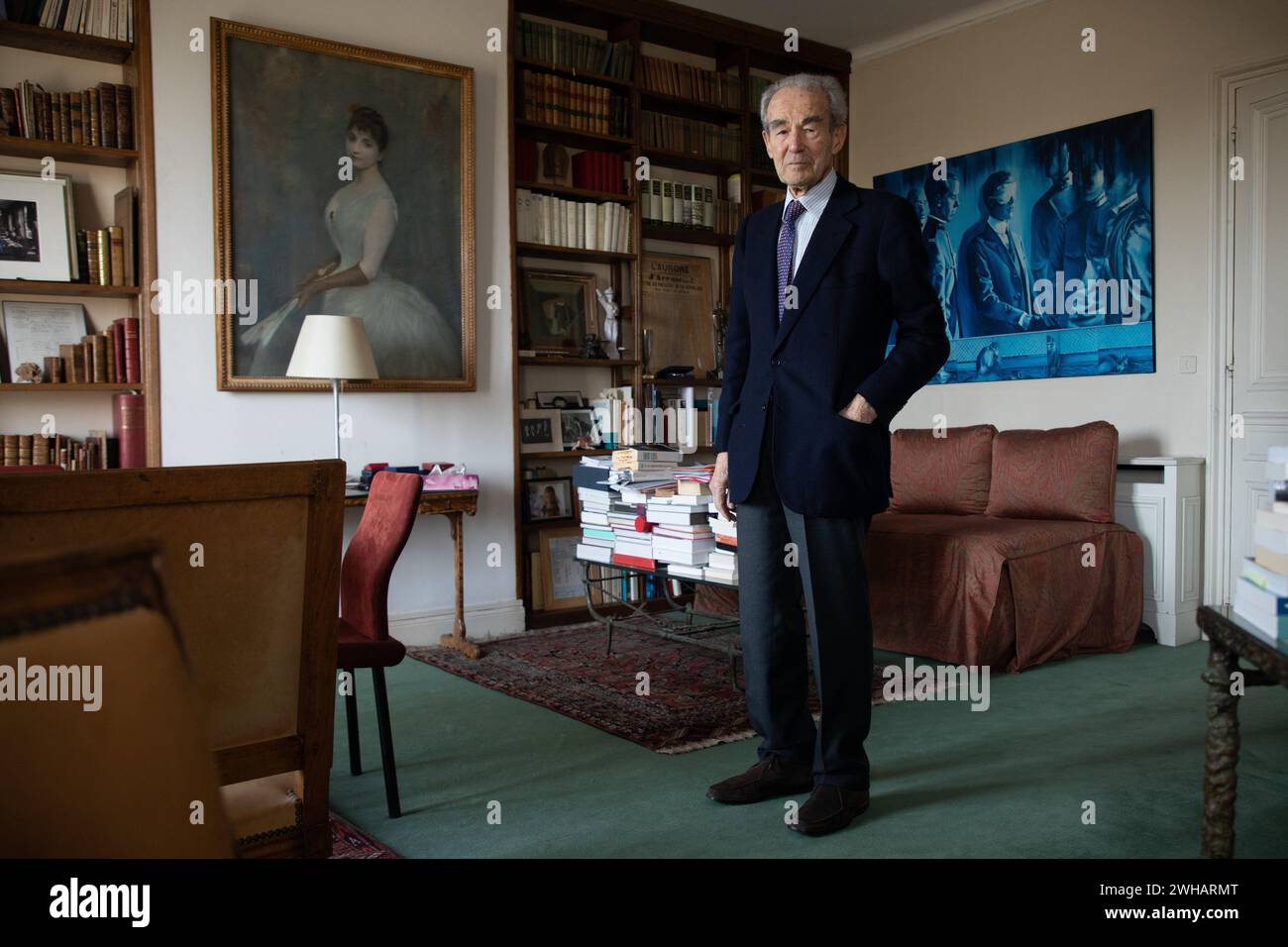 Paris, France. 09th Feb, 2024. © PHOTOPQR/LE PARISIEN/Olivier Arandel ; 09/02 Décès de Robert Badinter ARCHIVES FRANCE Death of Robert Badinter, born March 30, 1928 in Paris, is a French politician, jurist and essayist. Professor of private law and lawyer at the Paris bar, he became known to the general public for his fight against the death penalty, the abolition of which he supported before Parliament in 1981. FILES Paris ; 29/01/2020 ; Paris, mercredi 29 janvier 2020. Robert Badinter, homme politique, juriste et essayiste français. Credit: MAXPPP/Alamy Live News Stock Photo