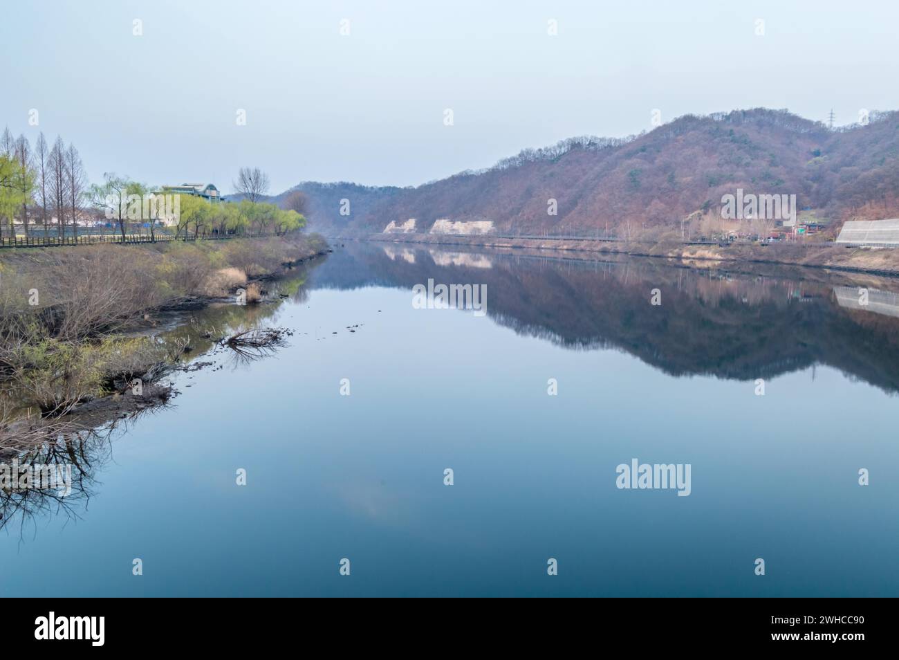 Landscape of Gold River and Road House Park near Daejeon, South Korea Stock Photo