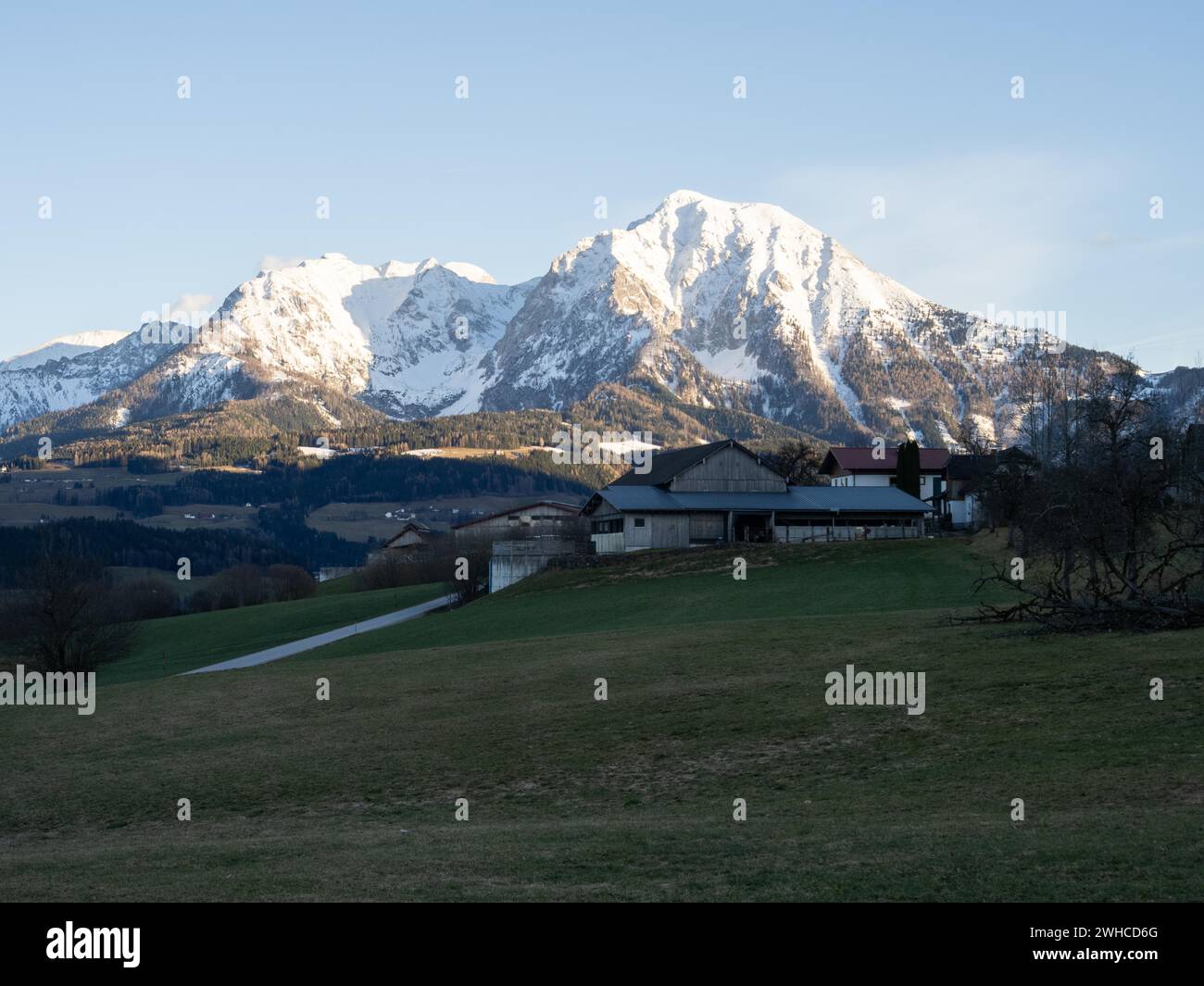 Snow-covered Alpine peaks, Little and Great Pyhrgas, Windischgarsten, Pyhrn-tidal creek region, also Pyhrn-Eisenwurzen, Traunviertel, Upper Austria Stock Photo