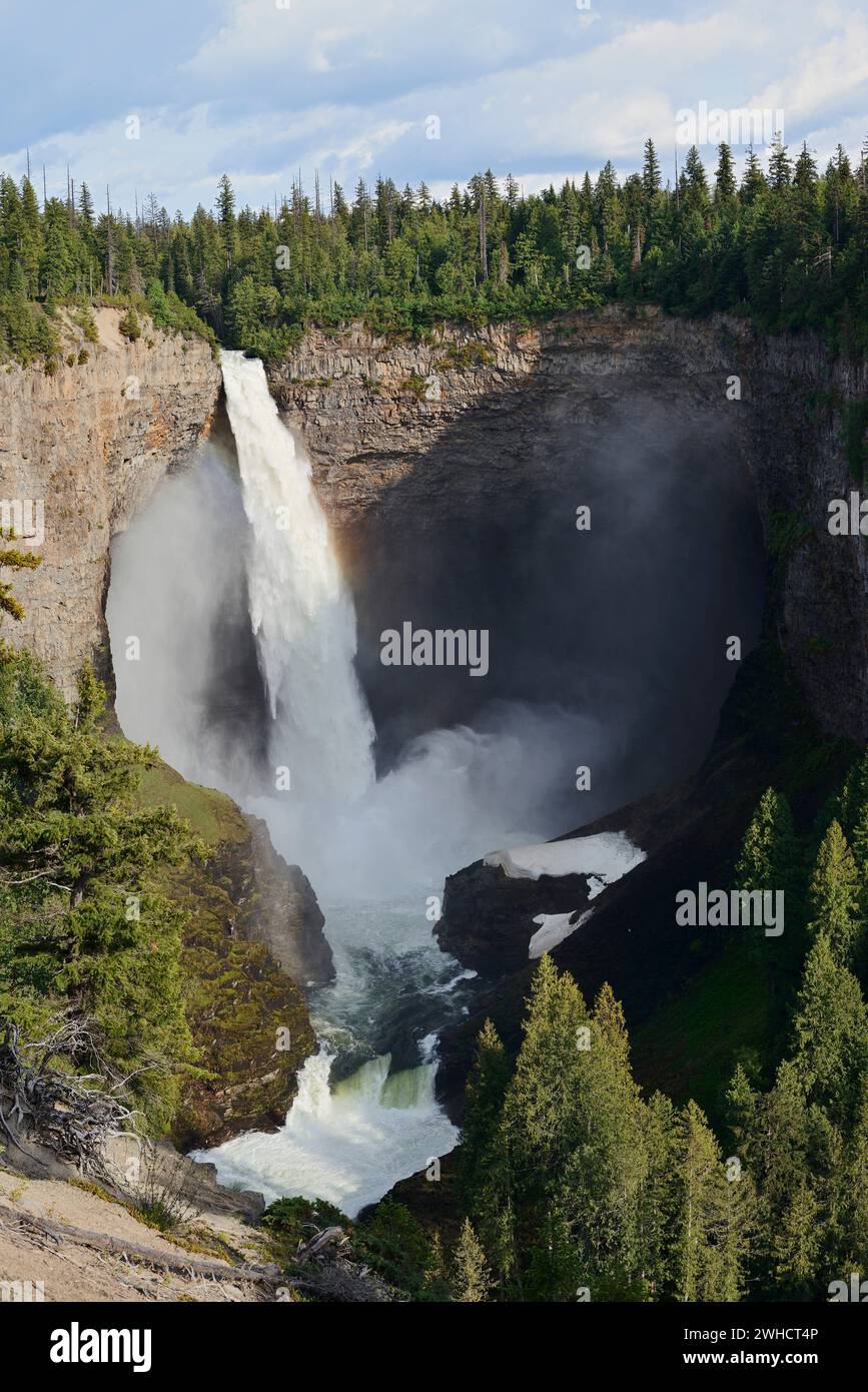 Helmcken Falls waterfall, Murtle River, Wells Gray Provincial Park ...