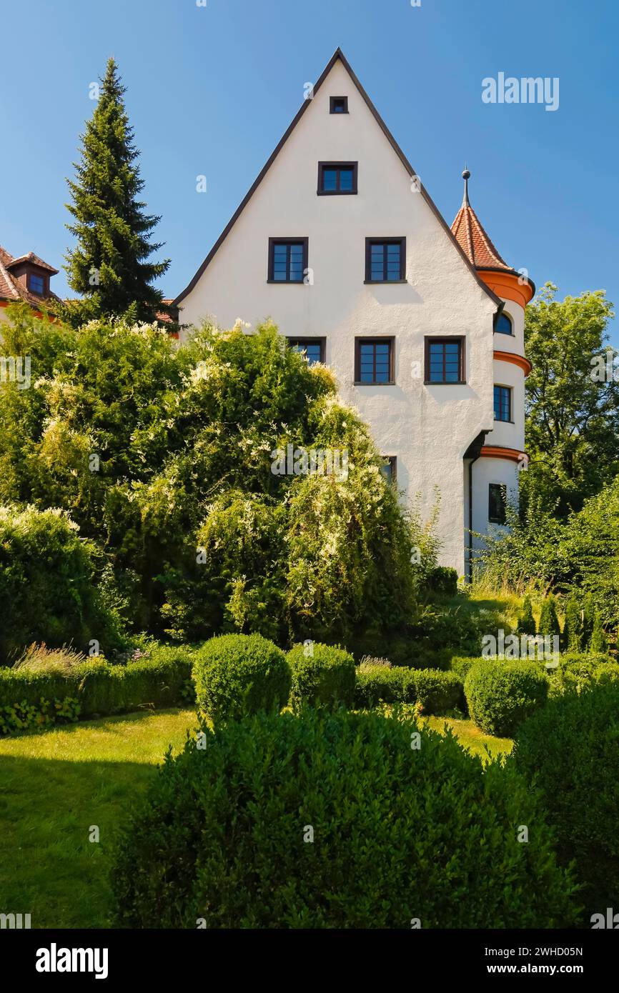Neufra Castle, park, the historic hanging garden of Neufra, Renaissance