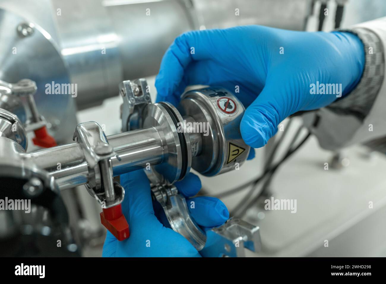Control Panel of a Cyclotron Particle Accelerator Stock Photo - Alamy
