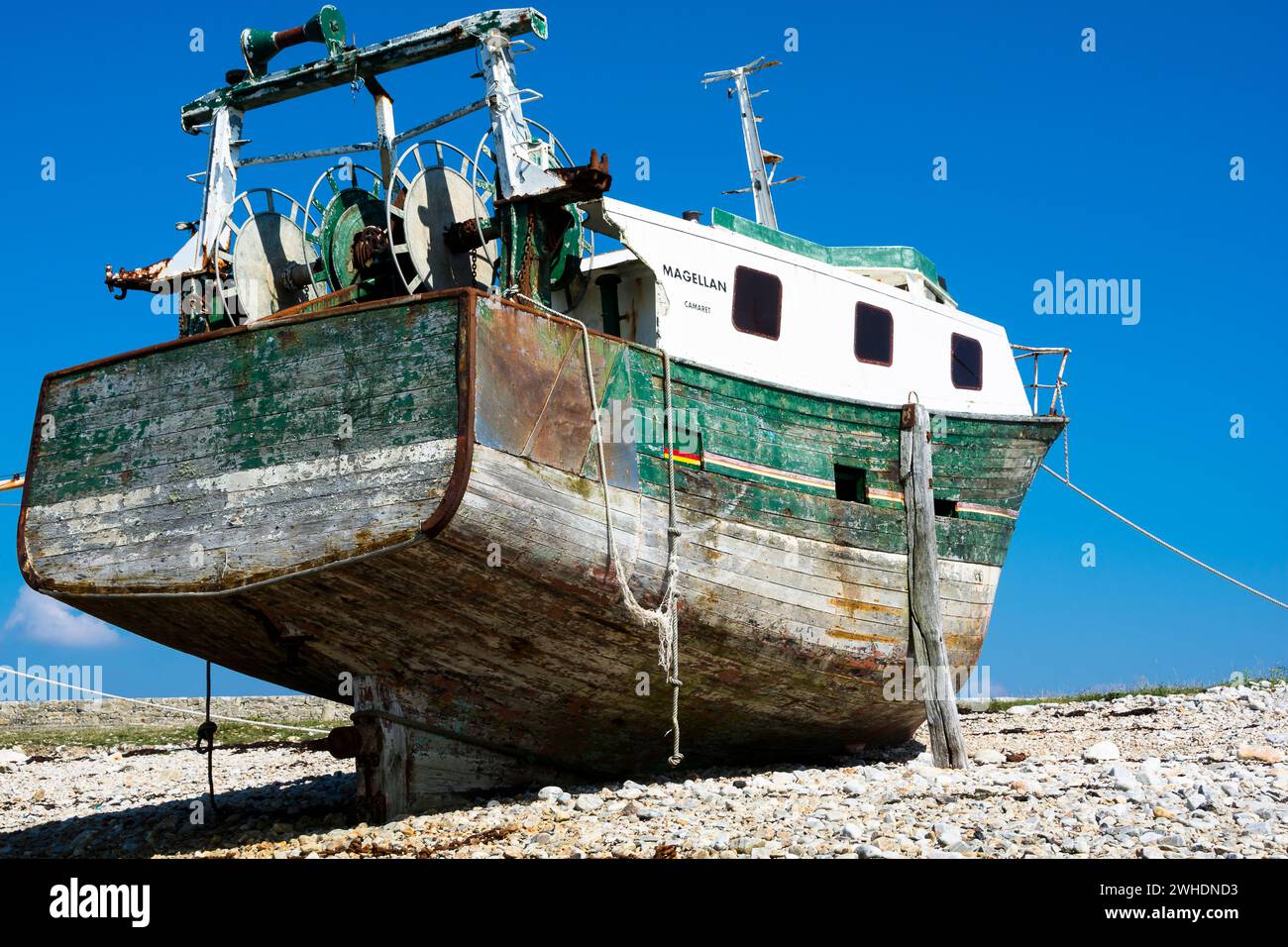 Shipwrack in Camaret-sur-mer in the south of france Stock Photo