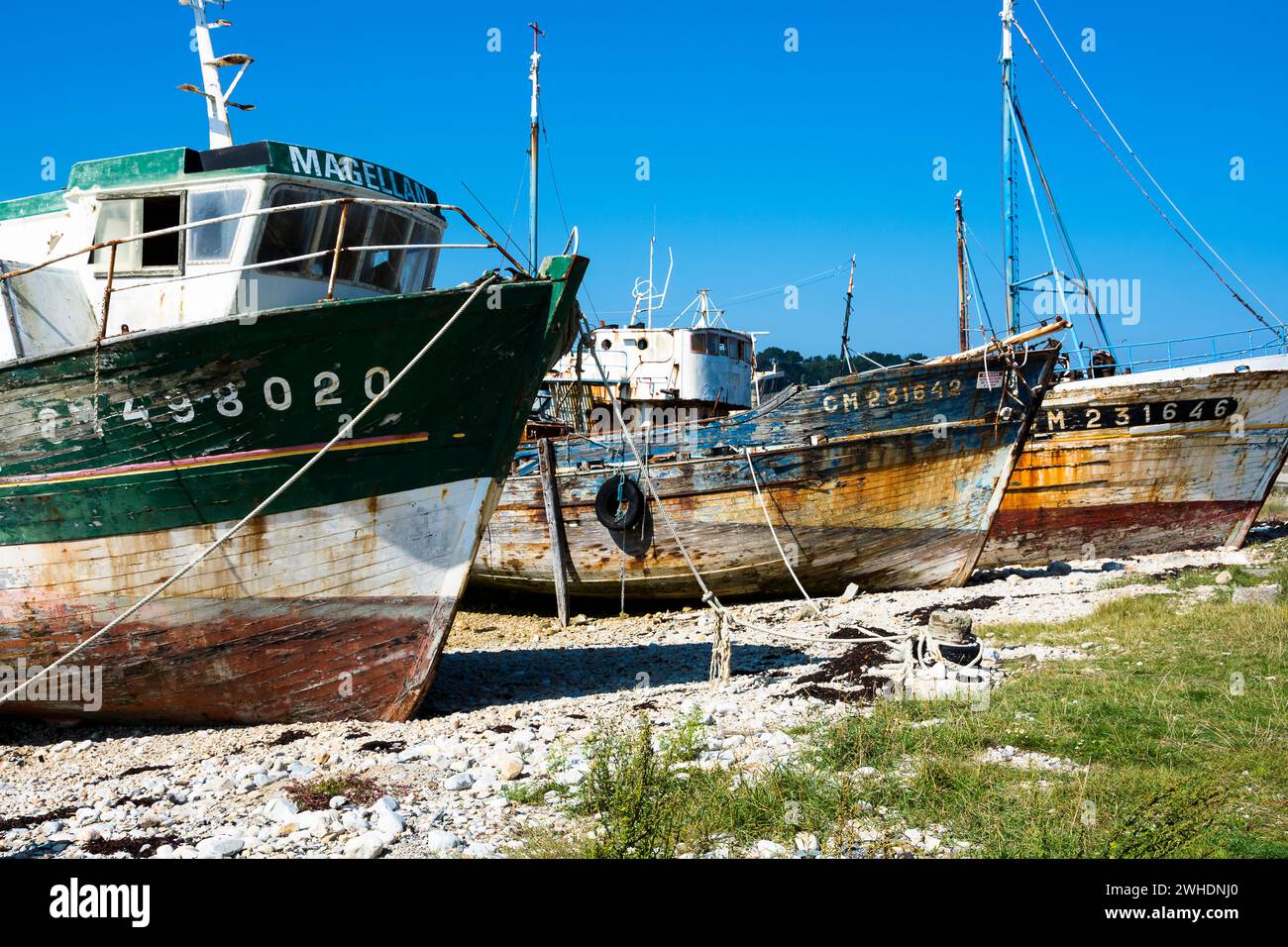 Shipwrack in Camaret-sur-mer in the south of france Stock Photo