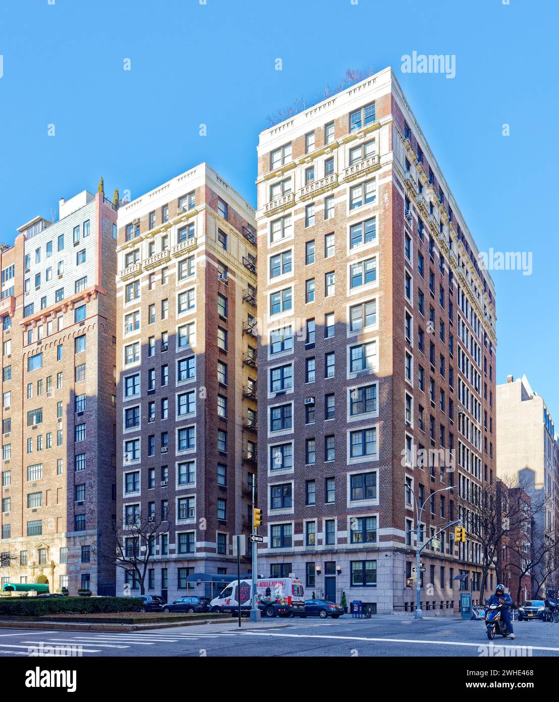 830 Park Avenue