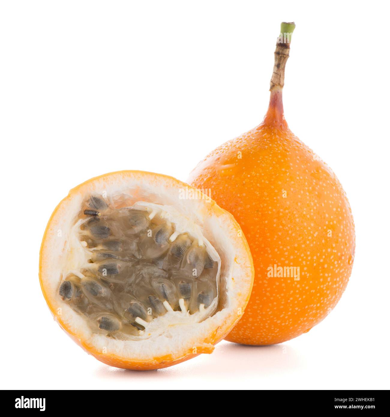 Passion fruit maracuja granadilla Stock Photo - Alamy