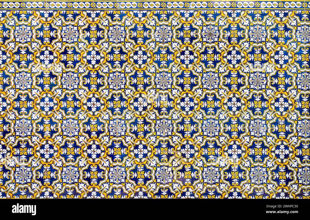 Glazed tiles building material hi-res stock photography and images - Alamy