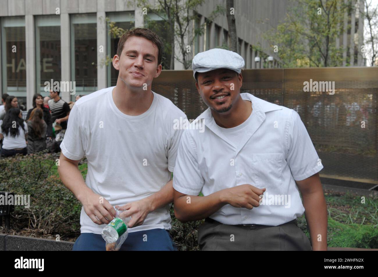 Manhattan, United States Of America. 25th Sep, 2007. SMG Howard Tatum 092607 05 EXCLUSIVE COVERAGE NEW YORK - SEPTEMBER 26, 2007: Actor Channing Tatum and Terrence Howard on the set of their new movie 'Fighting', on September 26, 2007 in New York City. People; Channing Tatum and Terrence Howard Credit: Storms Media Group/Alamy Live News Stock Photo