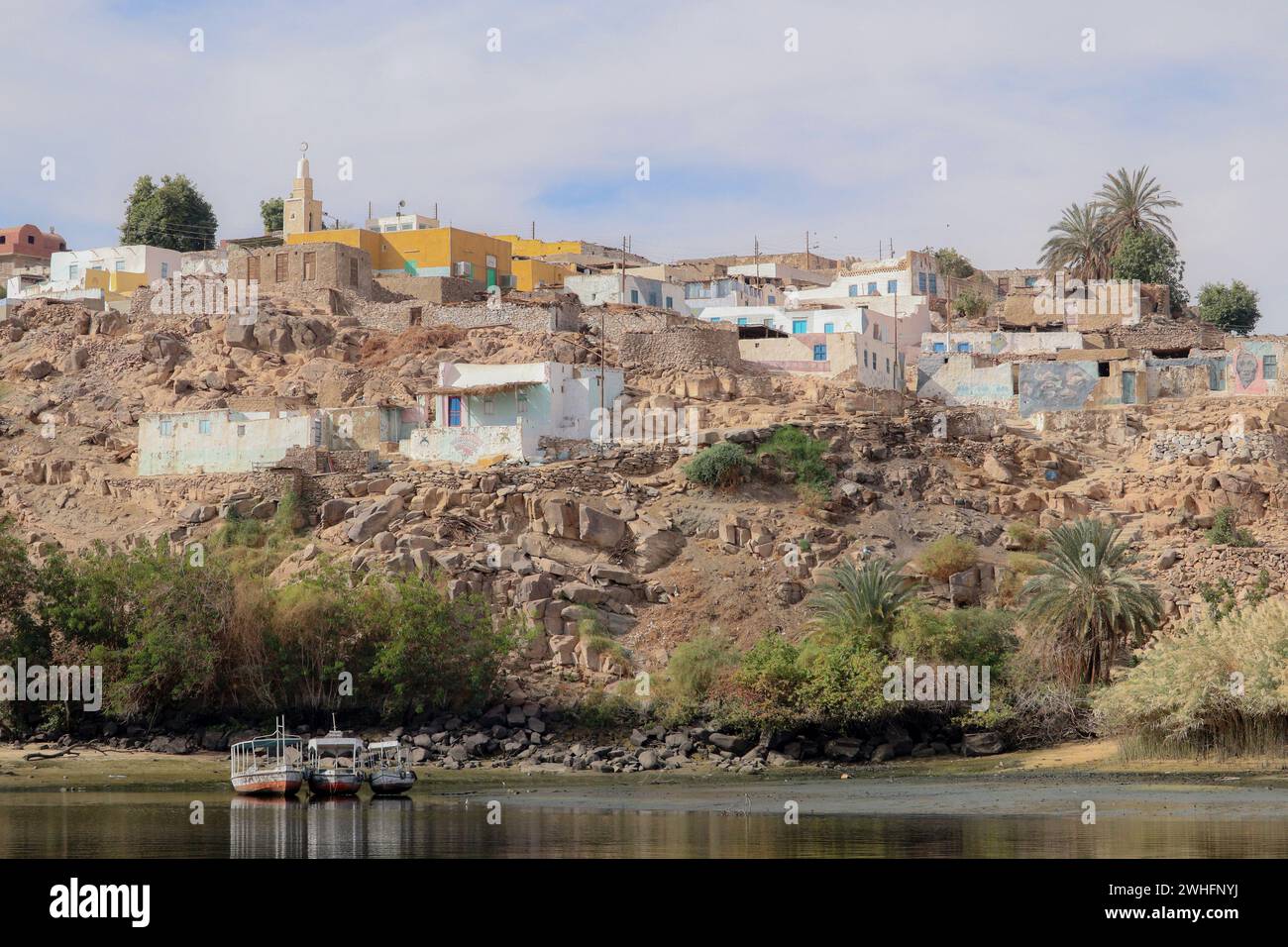 nubian village on the river Nile near Aswan, Egypt Stock Photo - Alamy