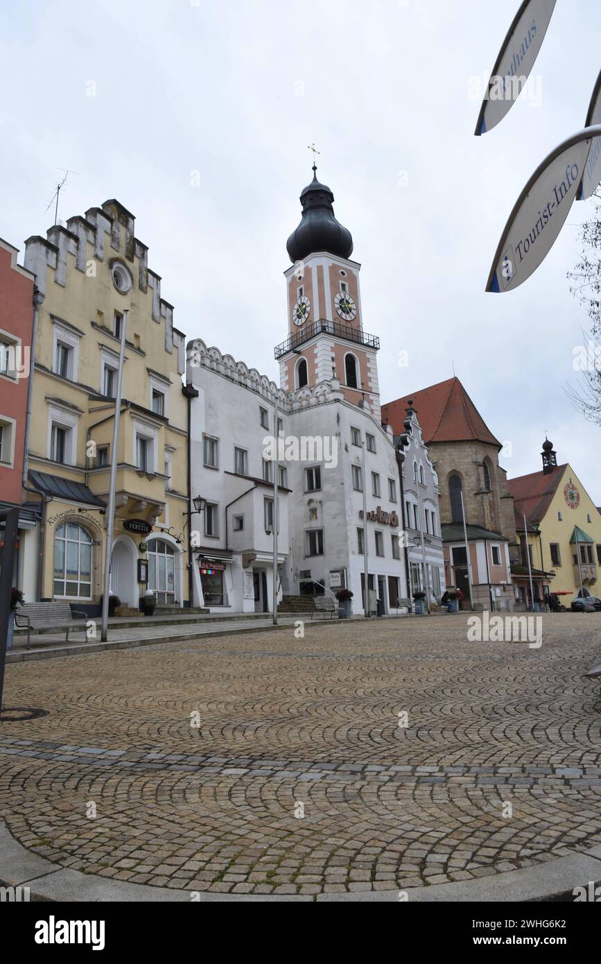 Marktplatz St Jakob Kirche Rathaus Cham/0pf 06.02.2024 Cham/Opf ...