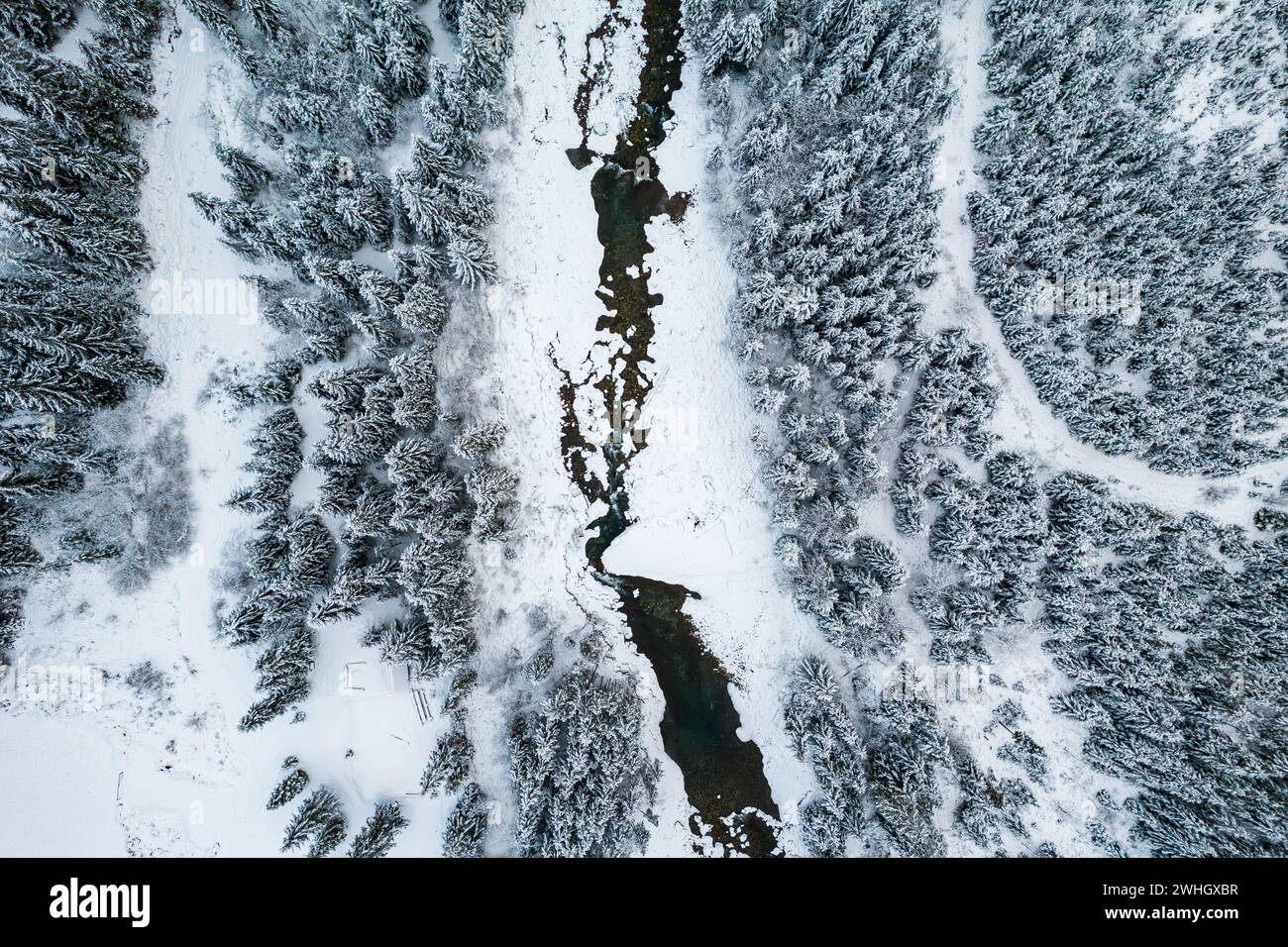 Top down view river covered hi-res stock photography and images - Alamy