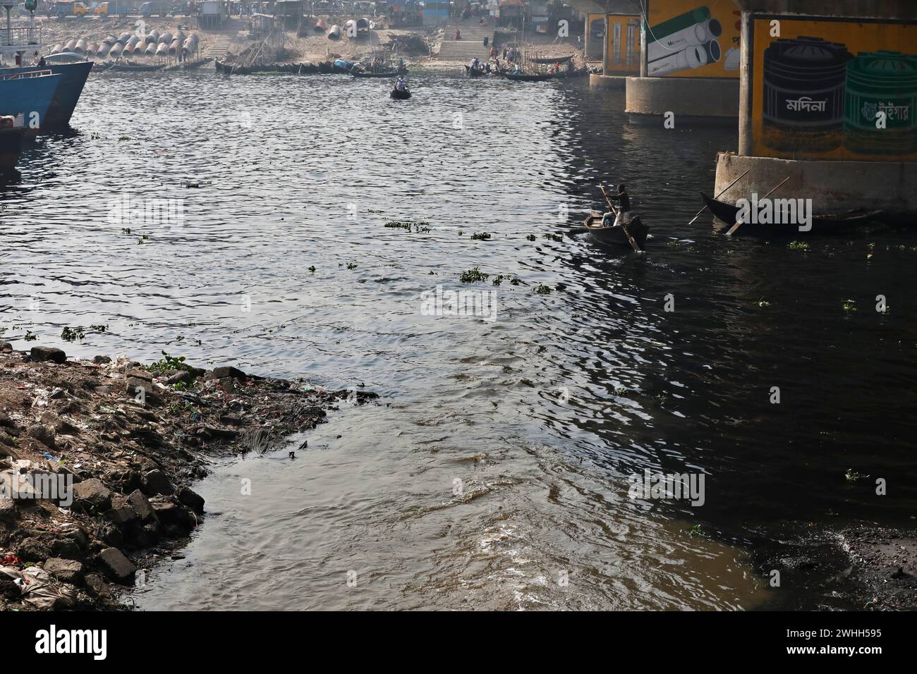 Lifeline river hi-res stock photography and images - Alamy