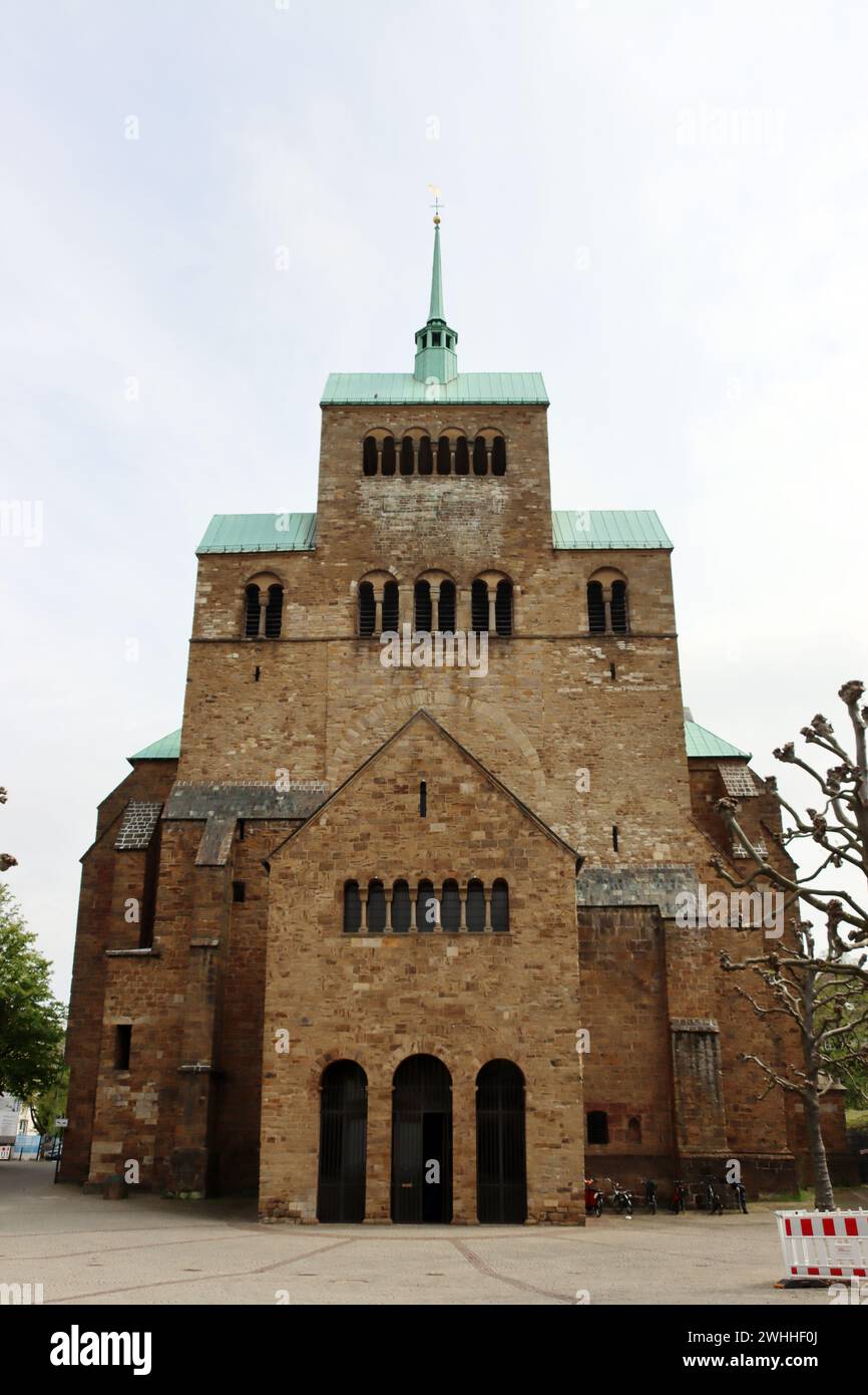 Minden Cathedral Hi-res Stock Photography And Images - Alamy