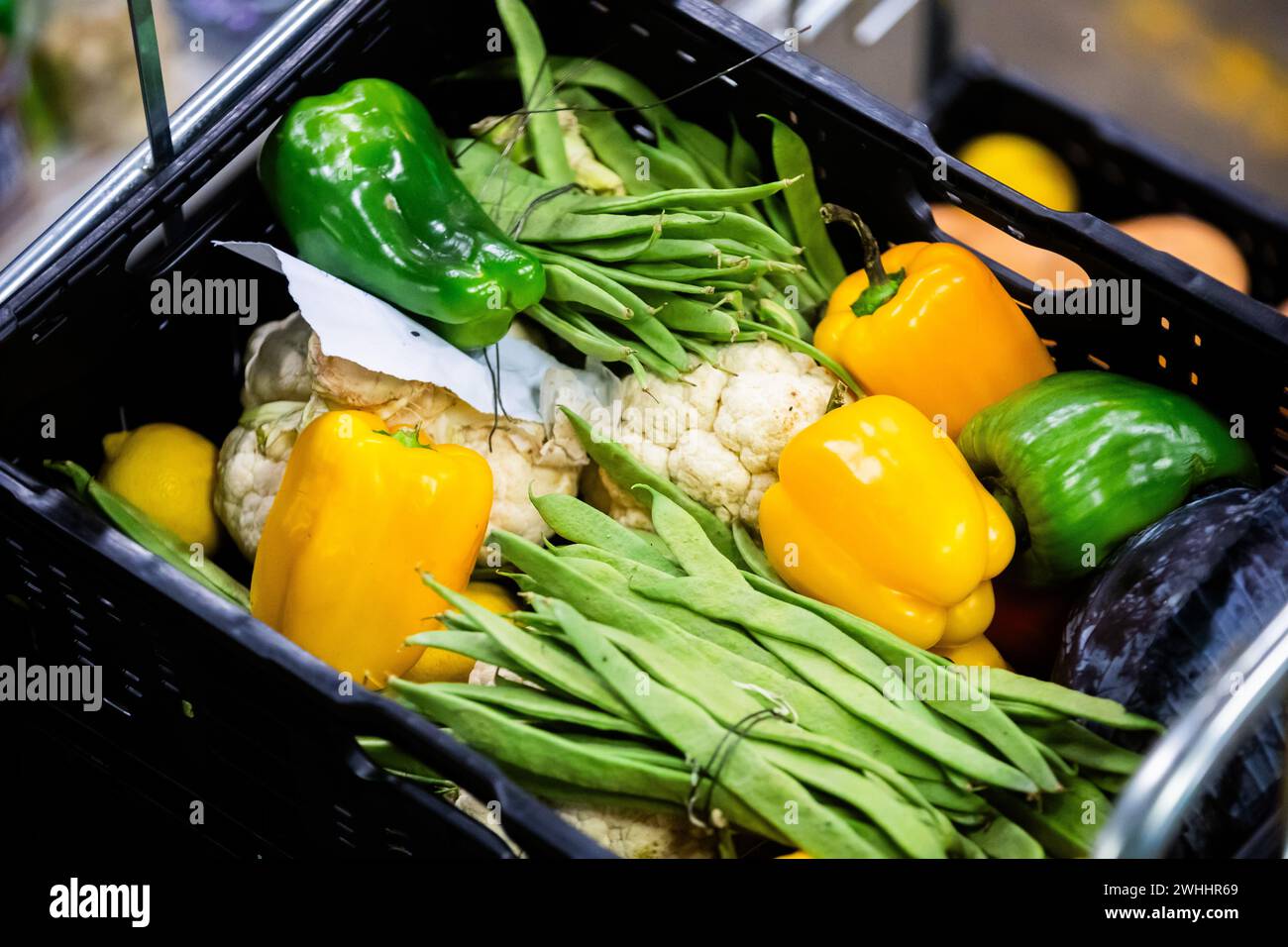 Berlin, Germany. 10th Feb, 2024. Vegetables at the Berliner Tafel food bank on the Berlin