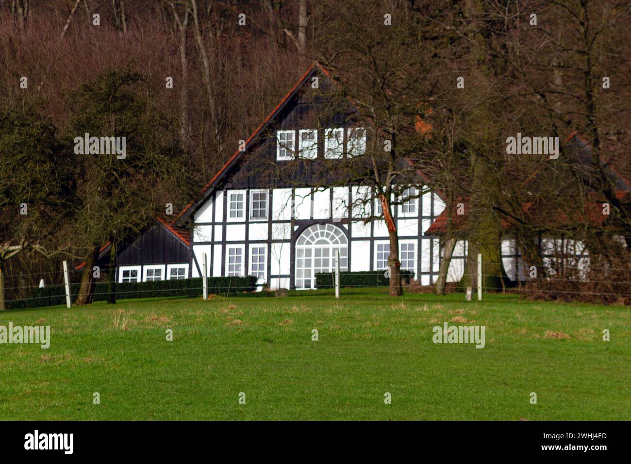 Traditional german farm house hi-res stock photography and images - Alamy