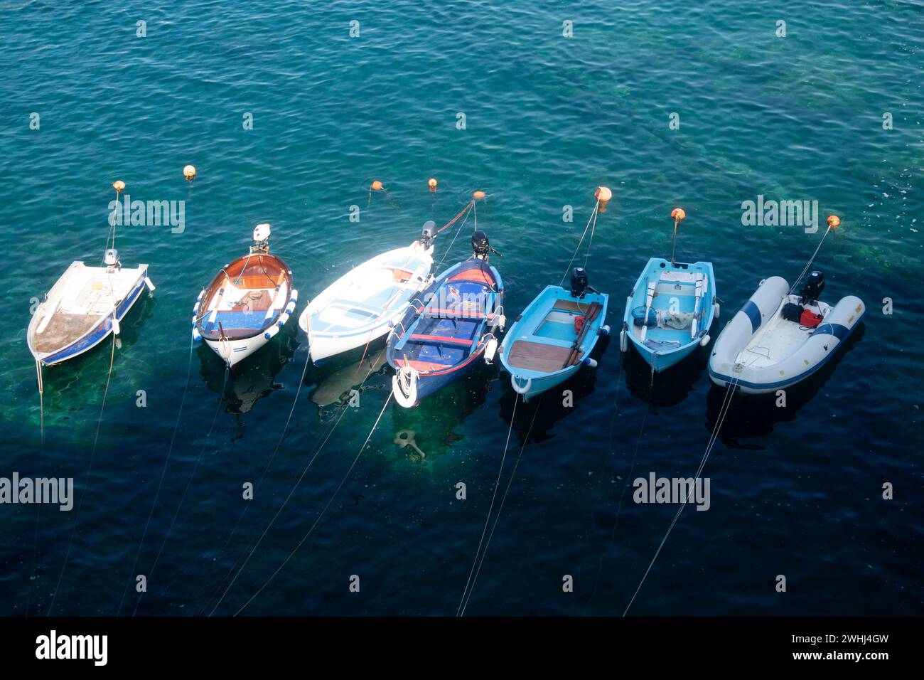 Moored small fishing boats hi-res stock photography and images - Alamy