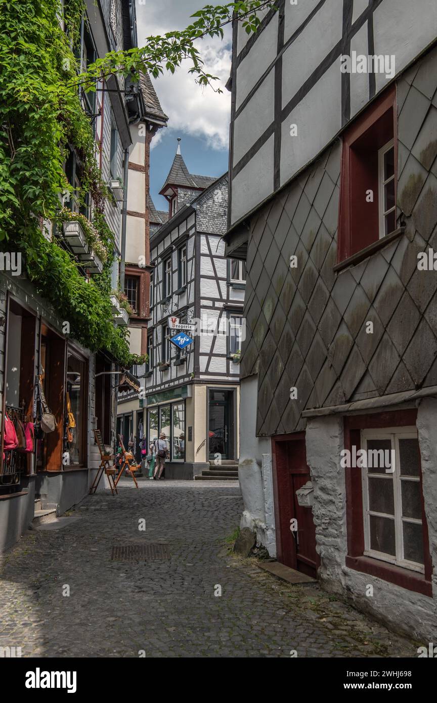 Historical historic old hi-res stock photography and images - Alamy
