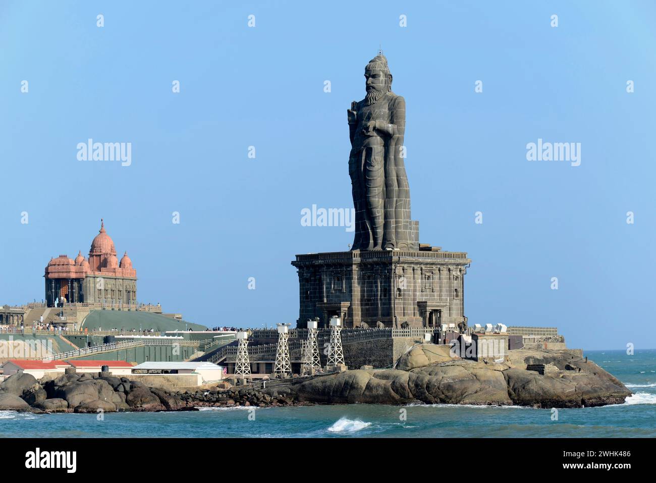40.5 metre high statue as a monument to the Tamil poet Tiruvalluvar