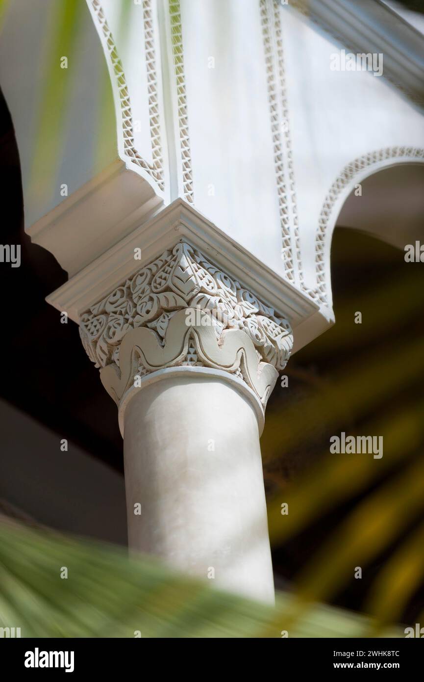 Columns in Riad, Column, traditional, decorated, ornament, decoration