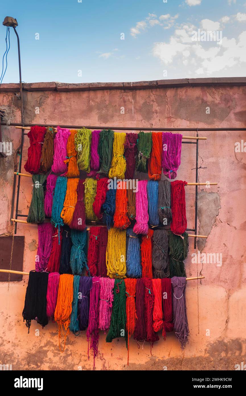 Wool for drying in the dyer's souk, colours, basic colours ...