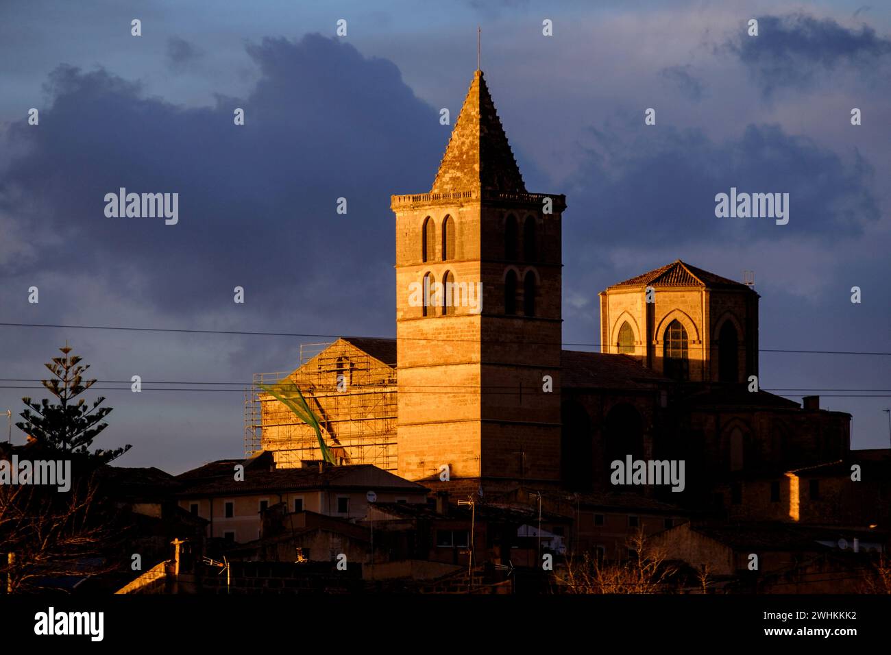 Iglesia parroquial santa maria hi-res stock photography and images - Alamy