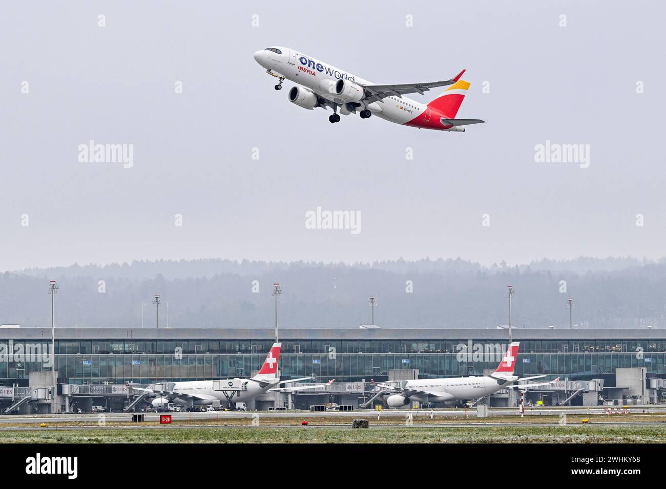 Aircraft Iberia, Airbus A320neo, EC-NFZ, Zurich Kloten, Switzerland Stock Photo
