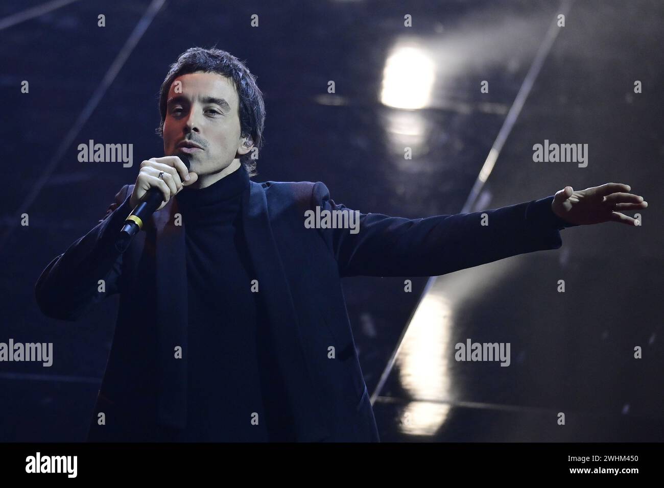 Sanremo Italy 10th Feb 2024 Diodato Performs At 74th Edition Of The   Sanremo Italy 10th Feb 2024 Diodato Performs At 74th Edition Of The Sanremo Italyn Song Festival At The Ariston Theatre In Sanremo Northern Italy Saturday February 10 2024 Entertainment Photo By Marco Alpozzilapresse Credit Lapressealamy Live News 2WHM450 