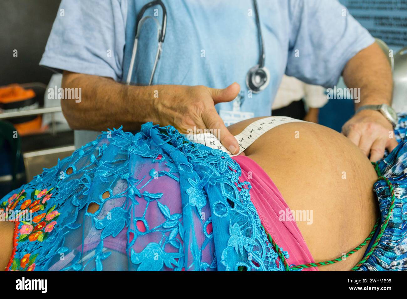Indigenous child health check hi-res stock photography and images - Alamy