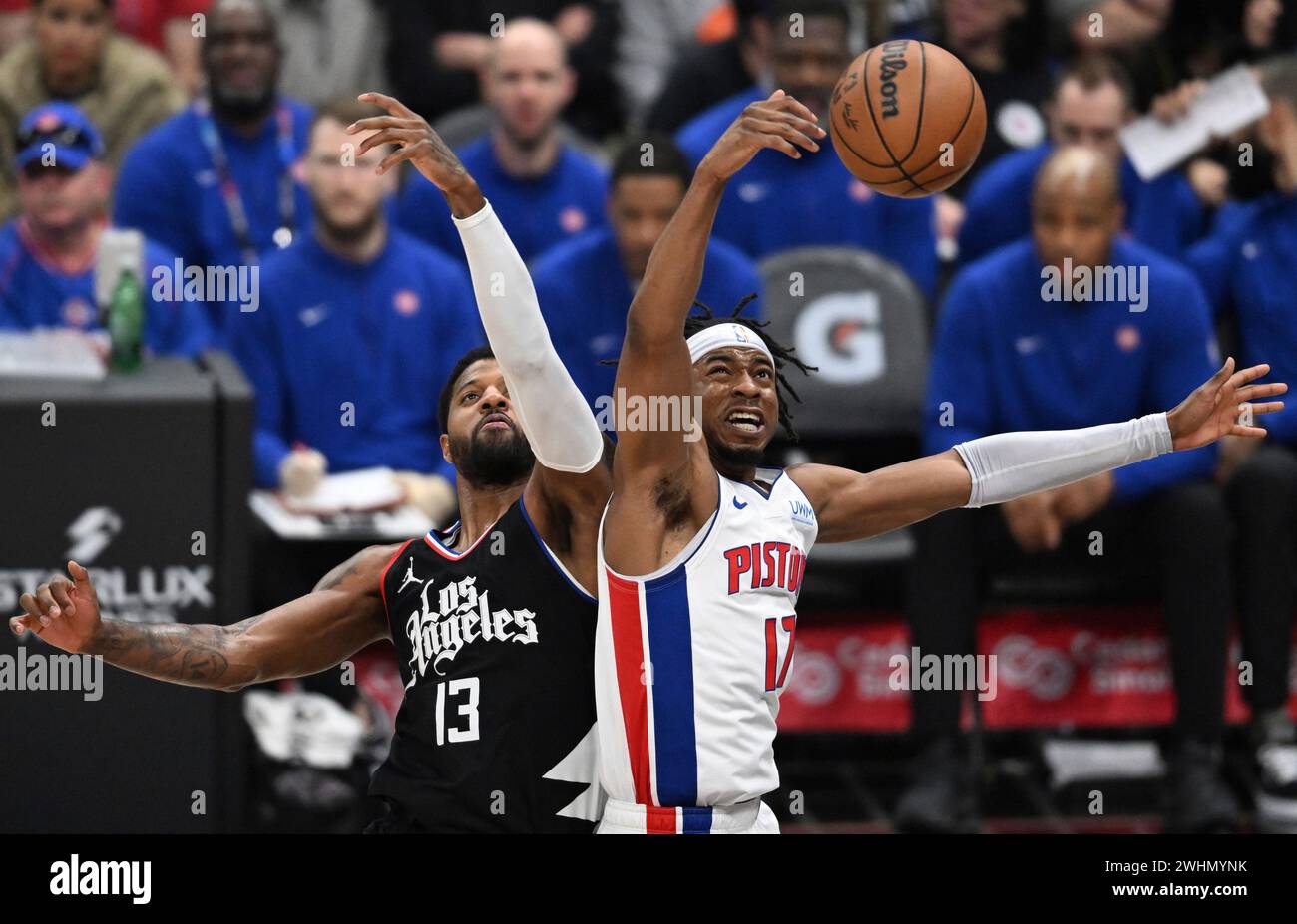 LOS ANGELES, CA - FEBRUARY 10: Los Angeles Clippers Forward Paul George ...