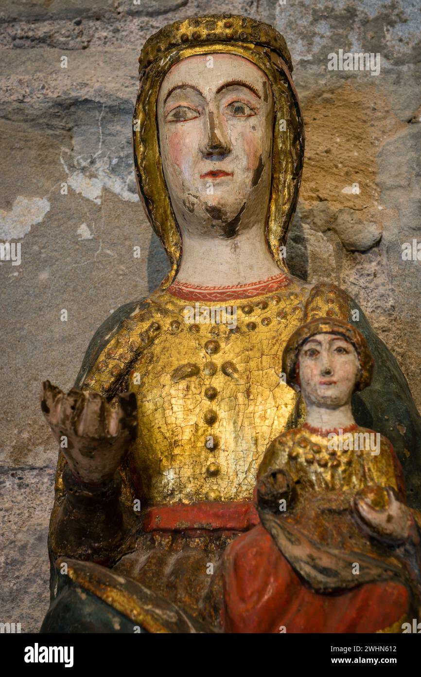 Escultura virgen del valle hi-res stock photography and images - Alamy