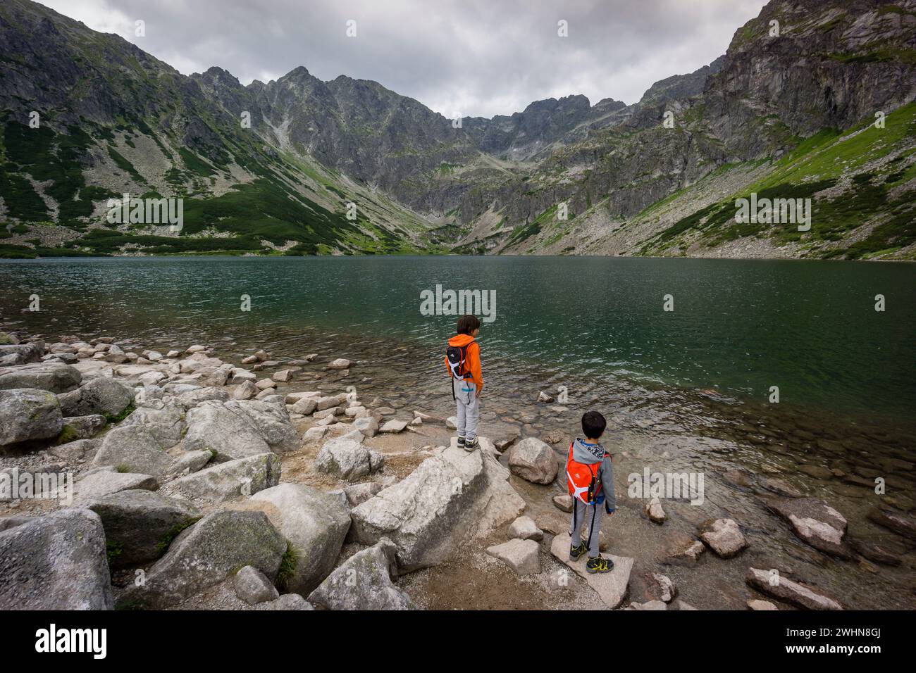 Lago Zadni Staw Polski. Valle de gasienicowa Stock Photo