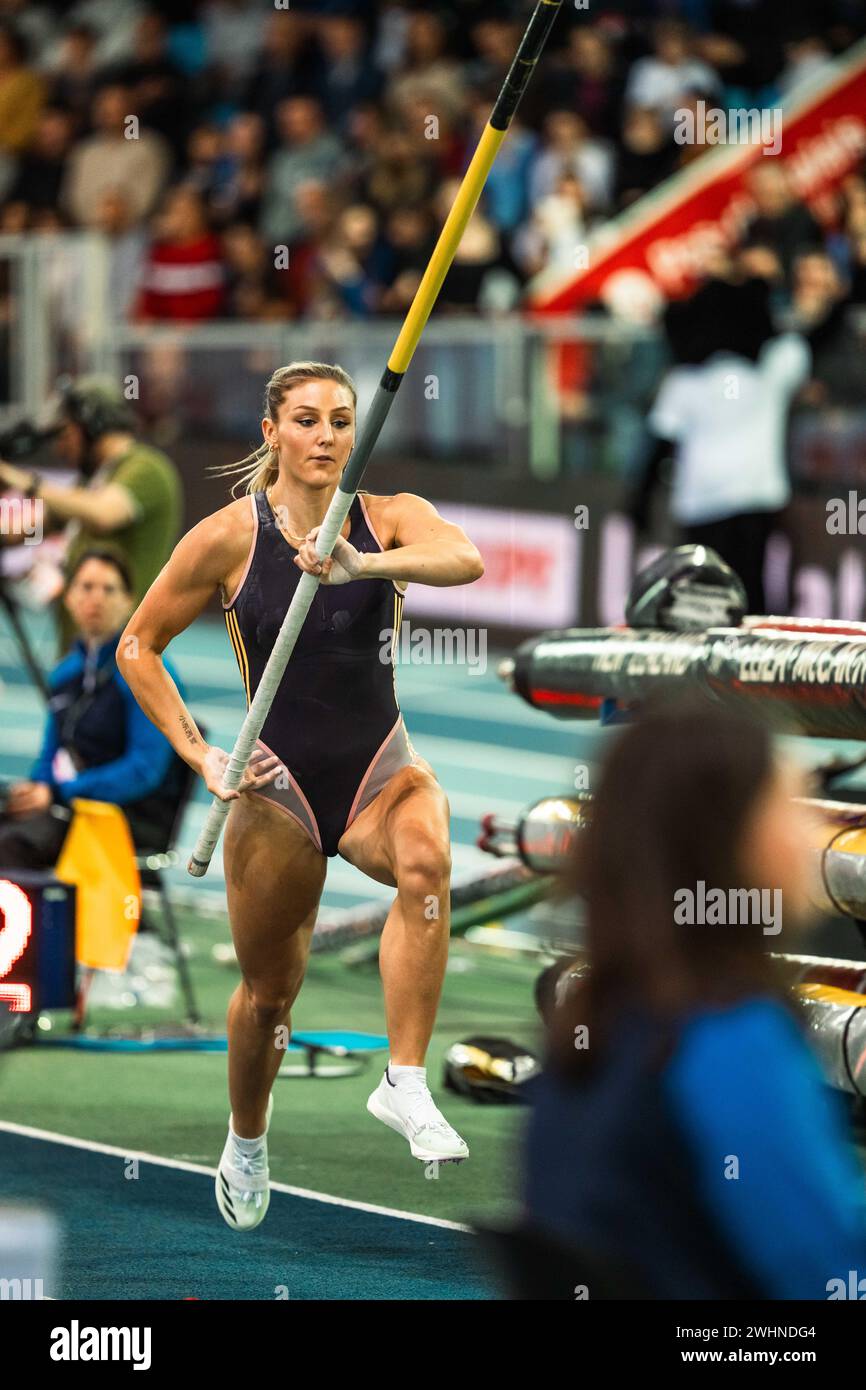 Molly CAUDERY (GBR), Pole Vault Women, during the Meeting de Lievin 2024, Hauts-de-France Pas-de-Calais Trophée EDF, World Athletics Indoor Tour Gold athletics event on February 10, 2024 at Arena in Lievin, France - Photo Alexandre Martins/DPPI Credit: DPPI Media/Alamy Live News Stock Photo