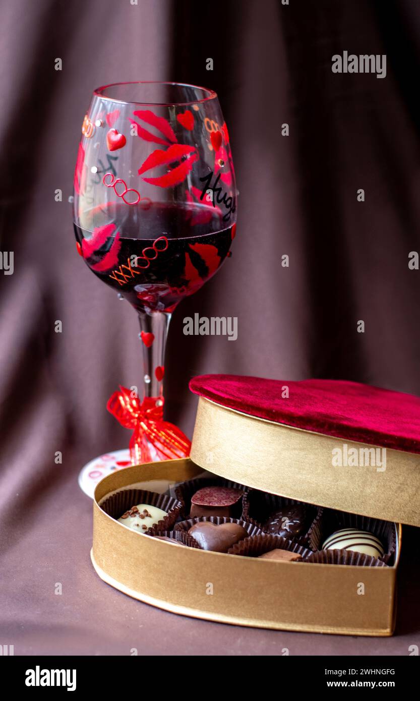 Wine and chocolate is great for valentines day or any romantic time of the year Stock Photo