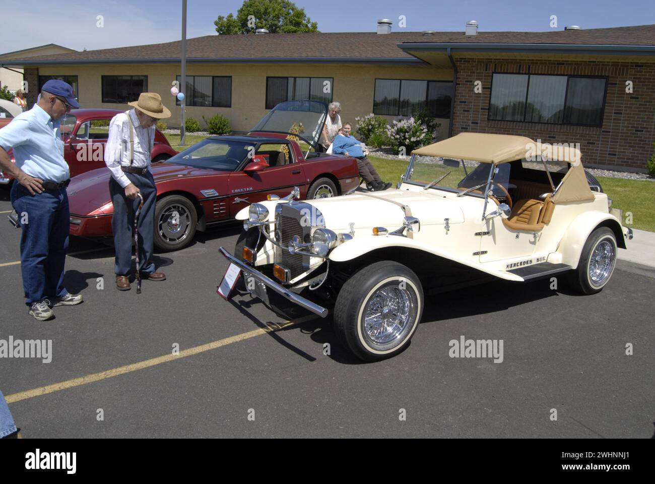 LEWISTON/IDAHO STATE/USA Senior citizen at R oyal Plaza Retirement