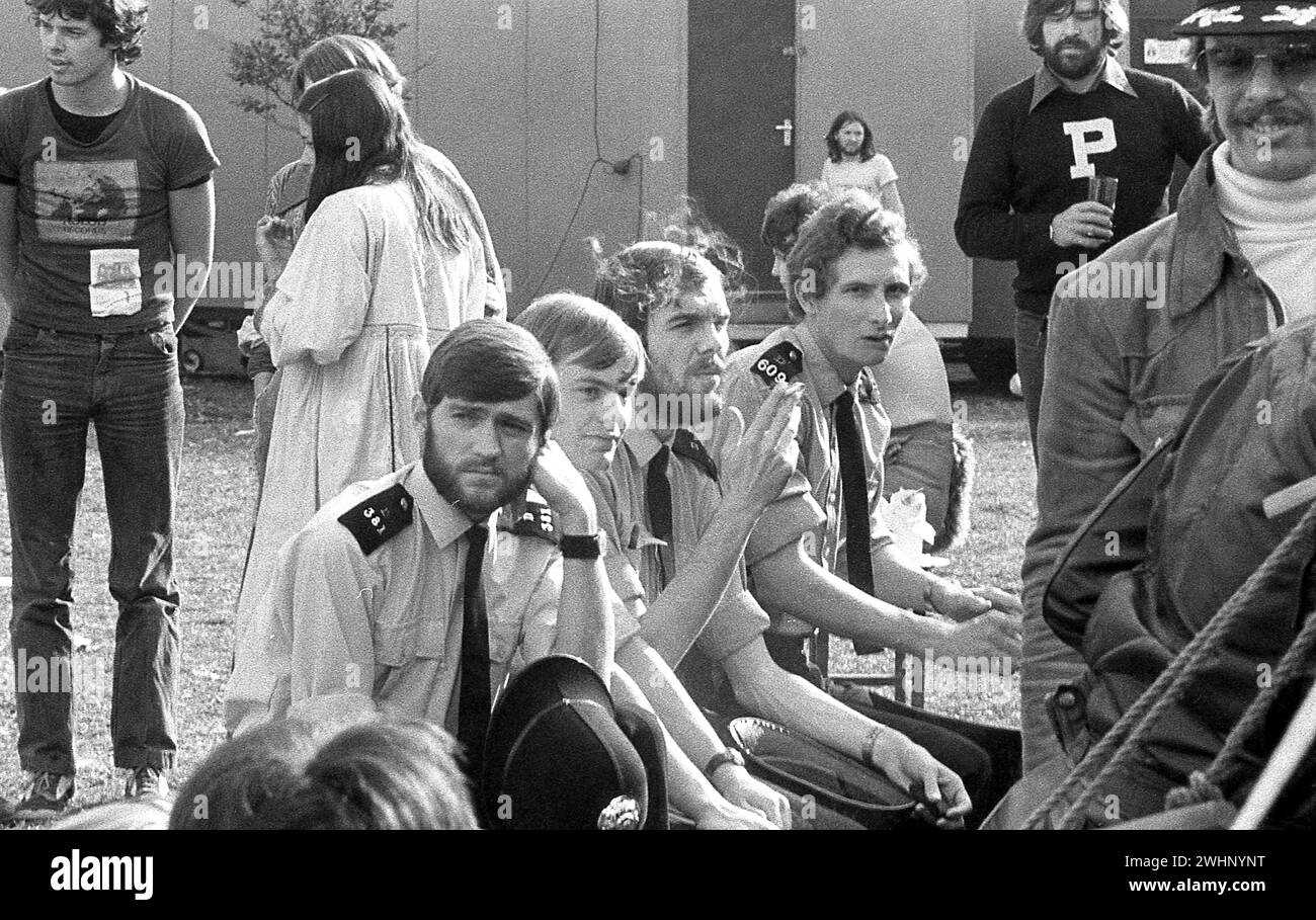 Back stage at the Queen Hyde park concert 18/9/1976 Stock Photo