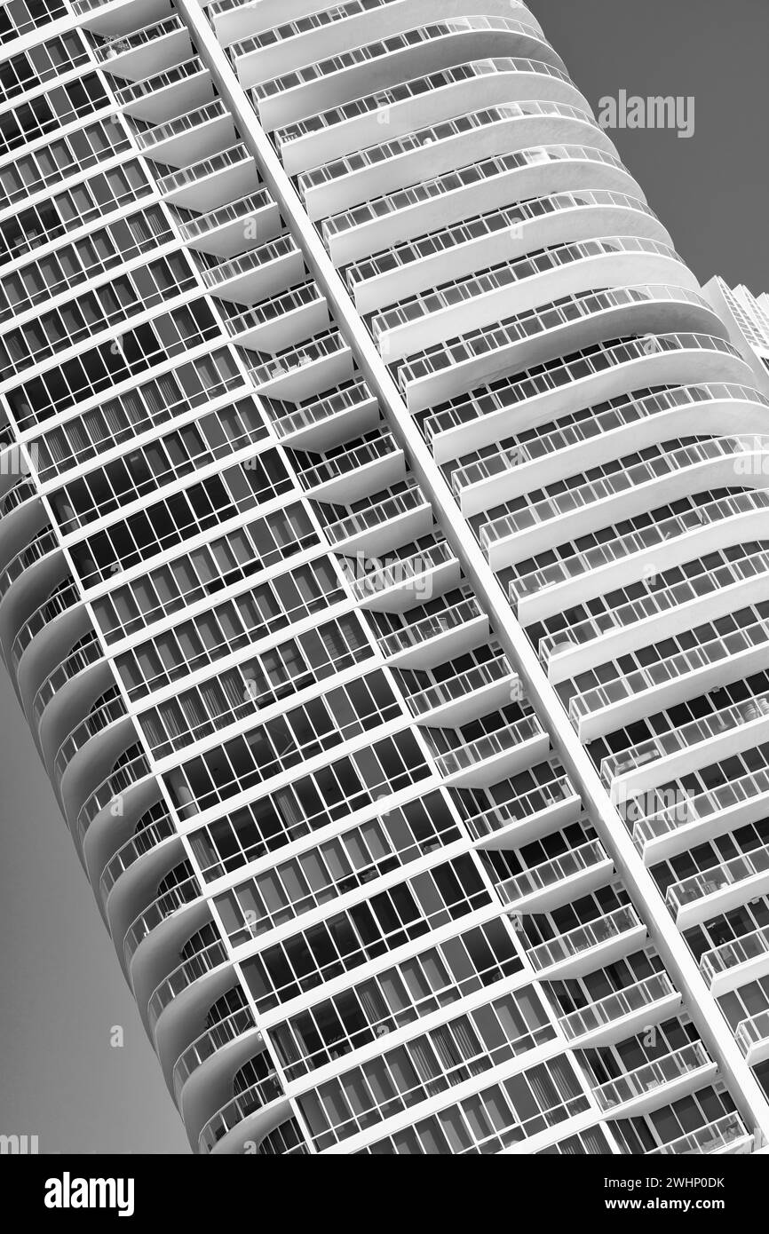 Architectural detail of modern towerblock high-rise urban architecture ...
