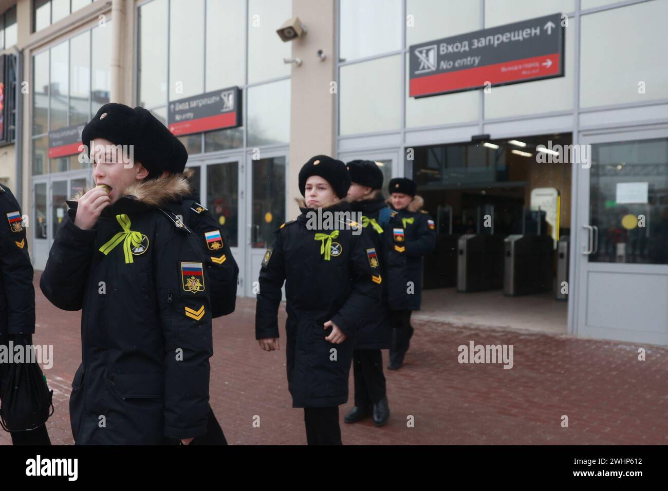 Saint Petersburg, Russia. 07th Feb, 2024. Sea cadets seen at the platform of Finlyandsky railway station. (Photo by Sergei Mikhailichenko/SOPA Images/Sipa USA) Credit: Sipa USA/Alamy Live News Stock Photo