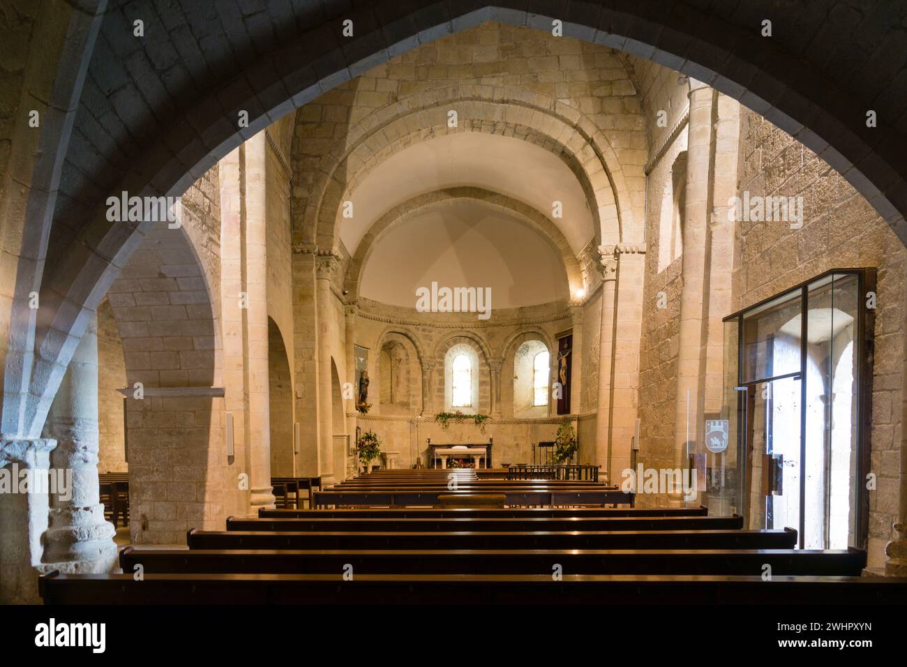 Iglesia romanica Stock Photo