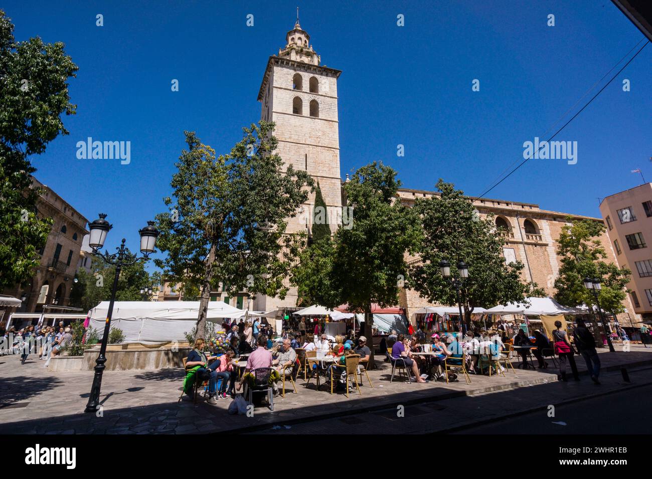 Día de la iglesia hi-res stock photography and images - Alamy