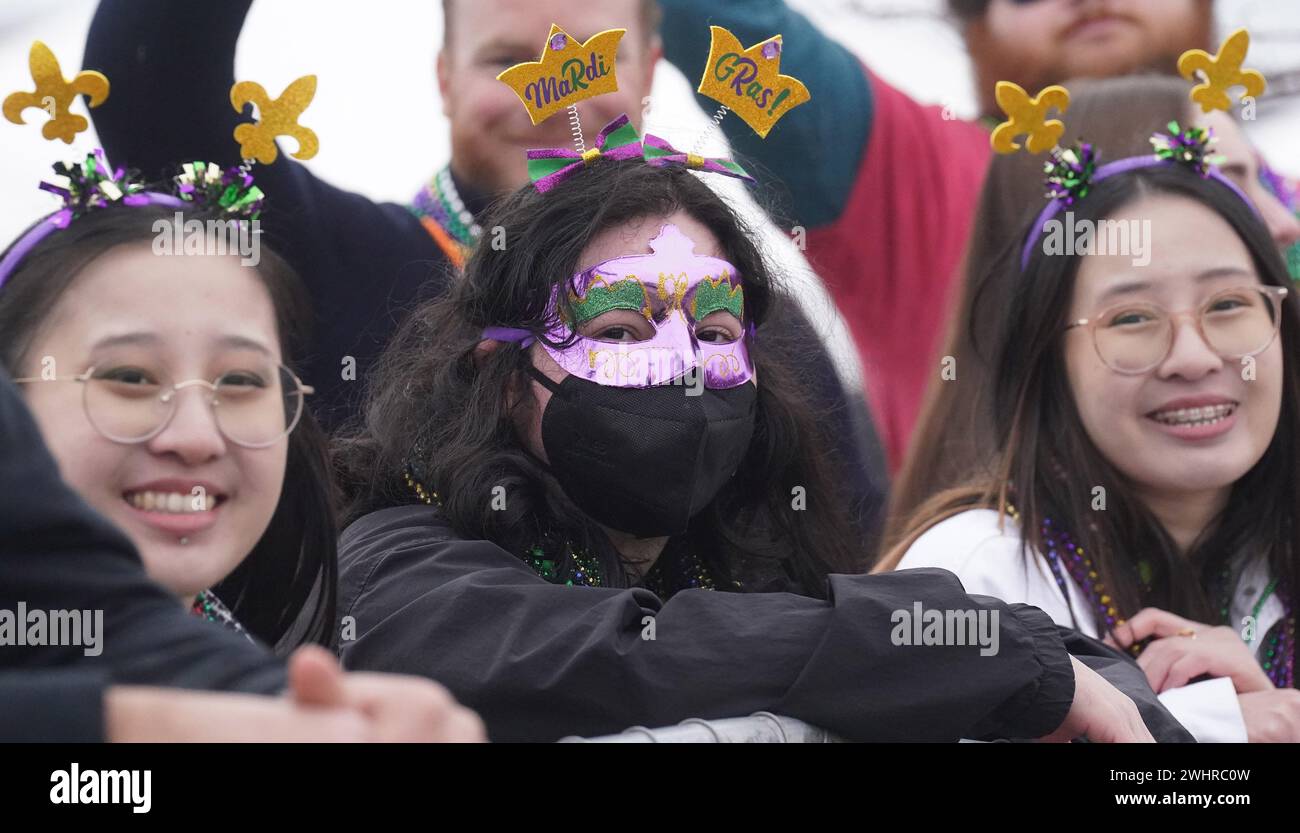 St. Louis, United States. 10th Feb, 2024. Parade goers line the parade